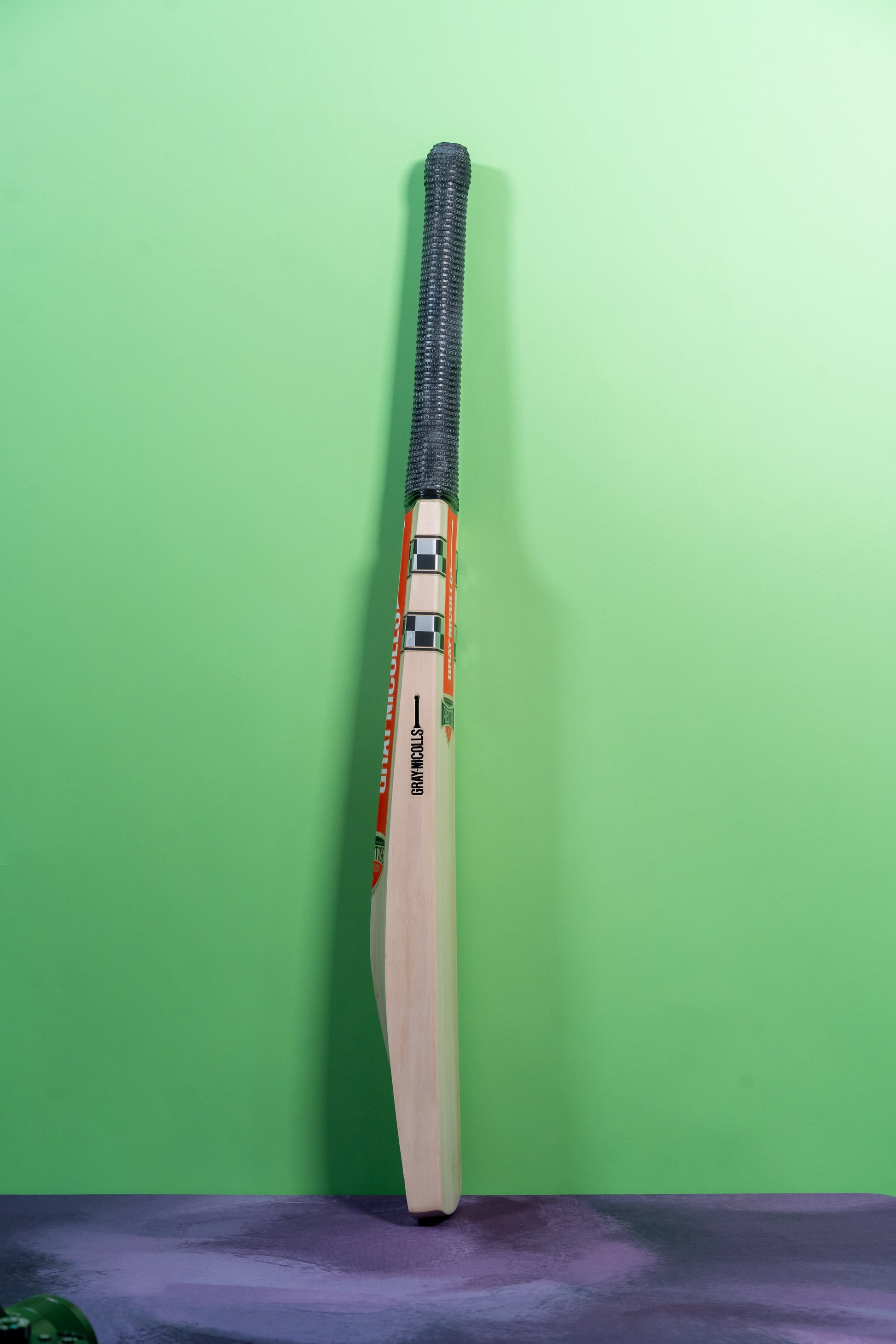 Grey Nicolls Prestige