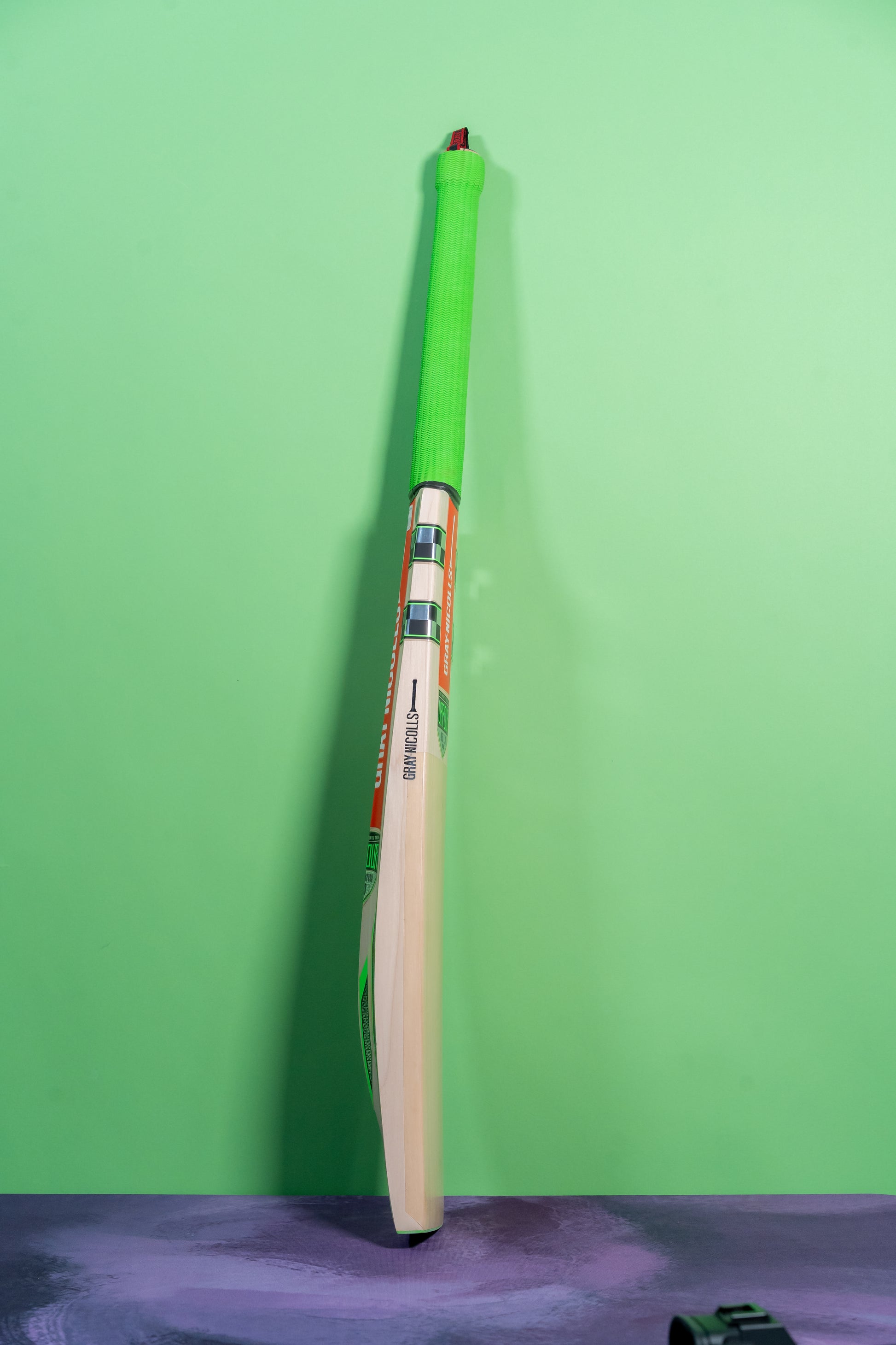 Gray Nicolls Vapour 1.3  5 star