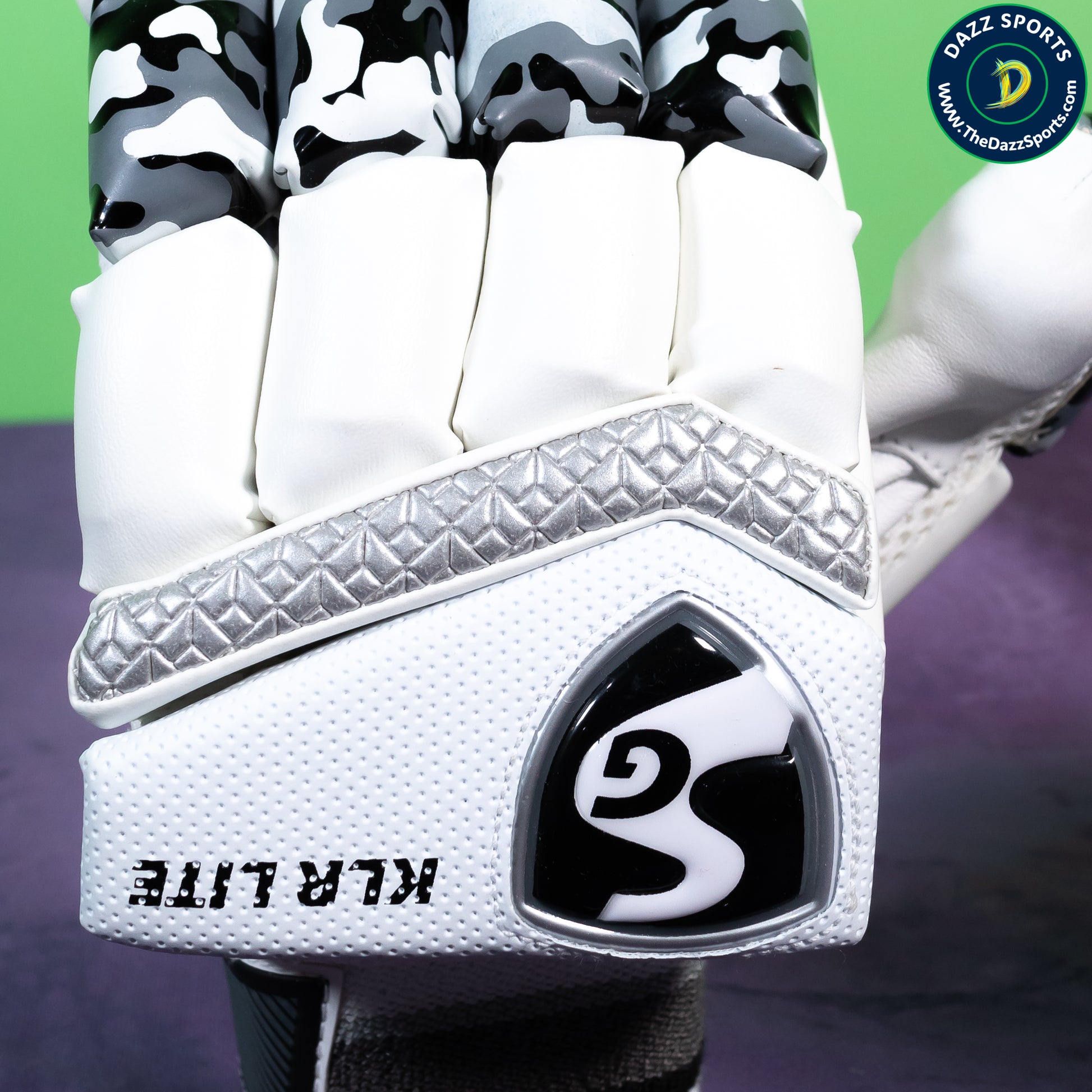 SG KLR Lite Batting Gloves