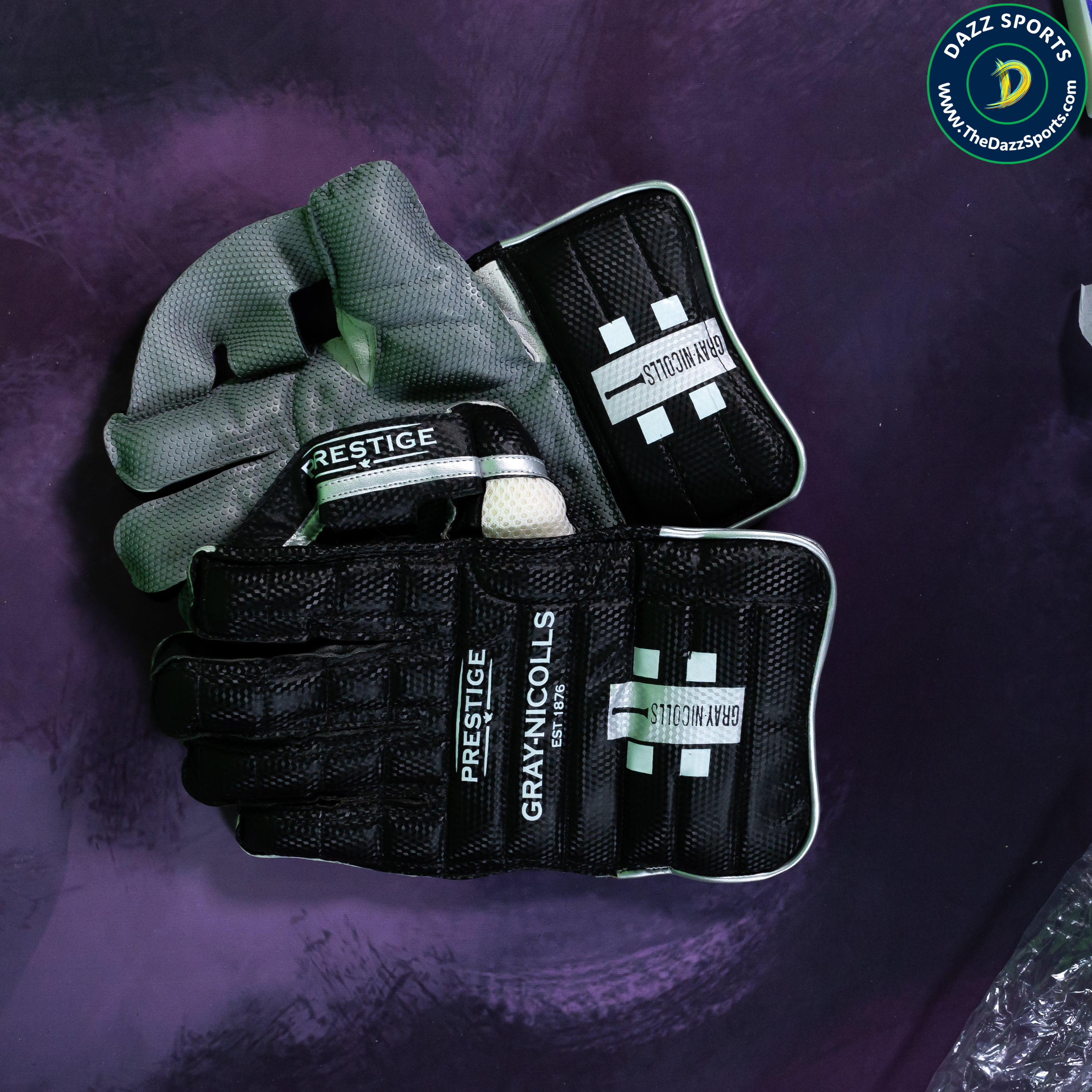 Heega Keeping Gloves