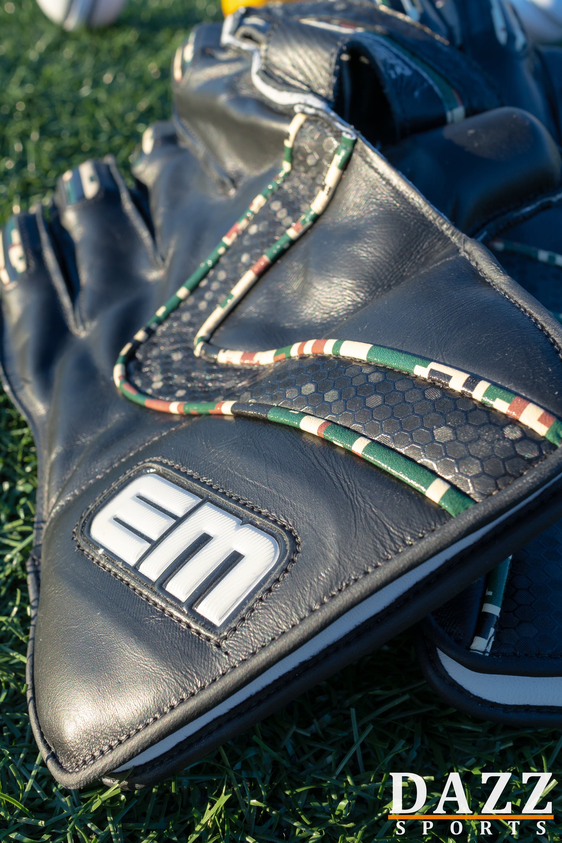 EM MSD Player Edition Keeping Gloves